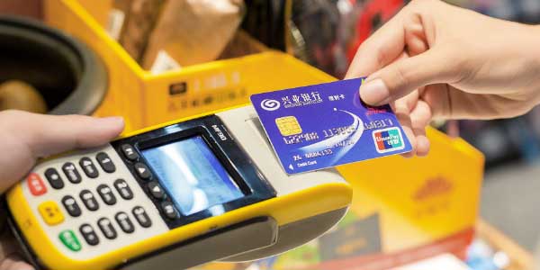 海外如何办理申请POS机办理？安全使用POS机！